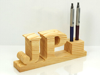 Pen holder for you and your friends